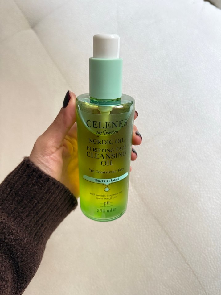 Celenes Nordic Oil Arındırıcı Yüz Temizleme Yağı 250 ml - Görsel 2