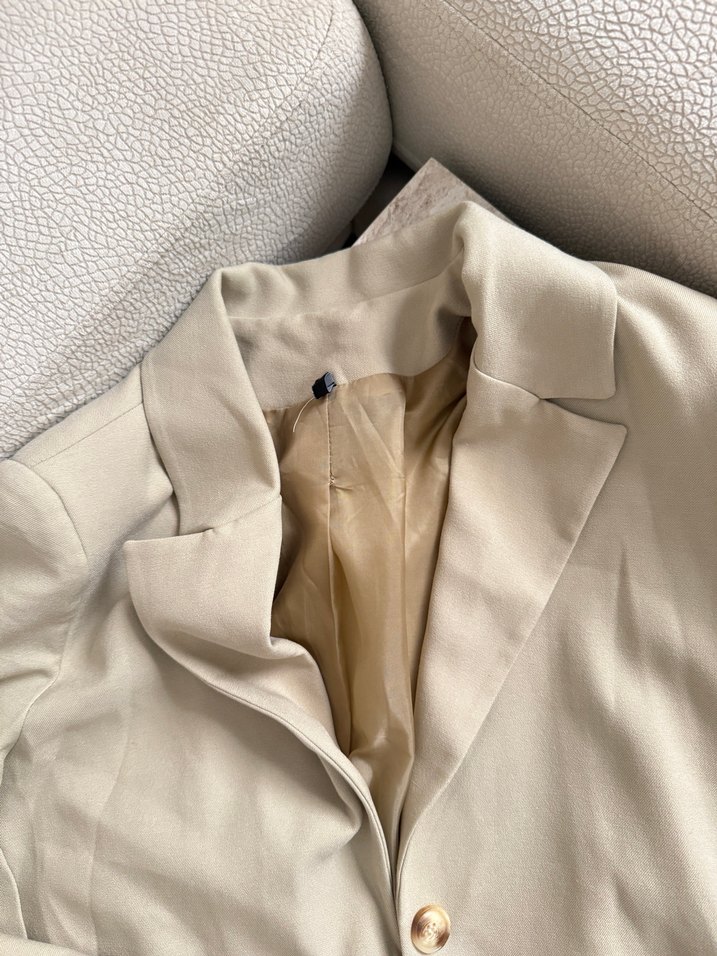 Bej Kumaşlı Kadın Blazer Ceket - Görsel 2