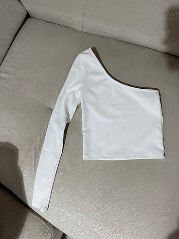 Stradivarius tek kol bluz