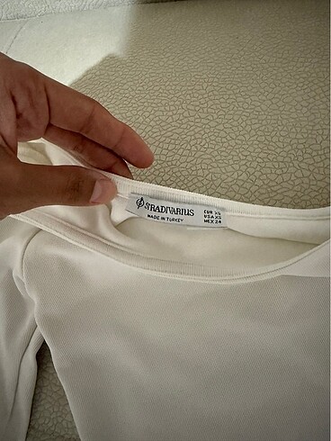 xs Beden Stradivarius tek kol bluz