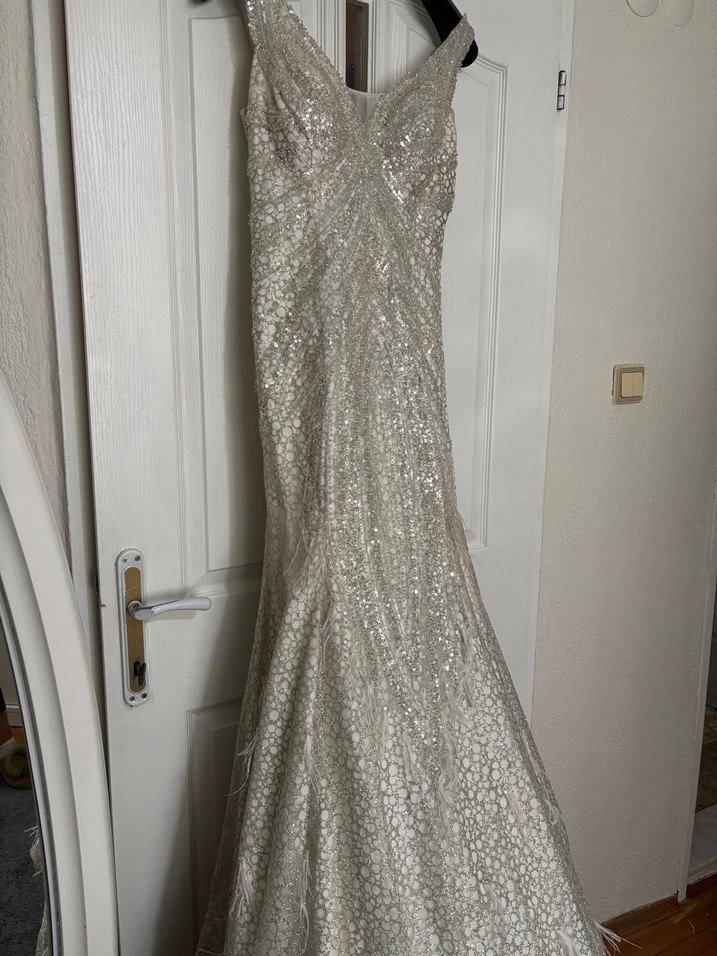 krem Payetli V Yakalı Uzun Abiye Elbise - Görsel 4