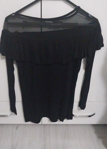 Uzun Kollu Siyah Fırfırlı Bluz - Görsel 3