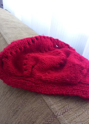 Kırmızı Örgü Kadın Atkı - Görsel 3