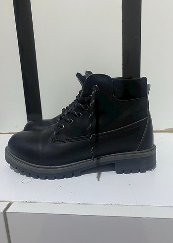 Siyah Kadın Günlük Goth Botları - Görsel 4