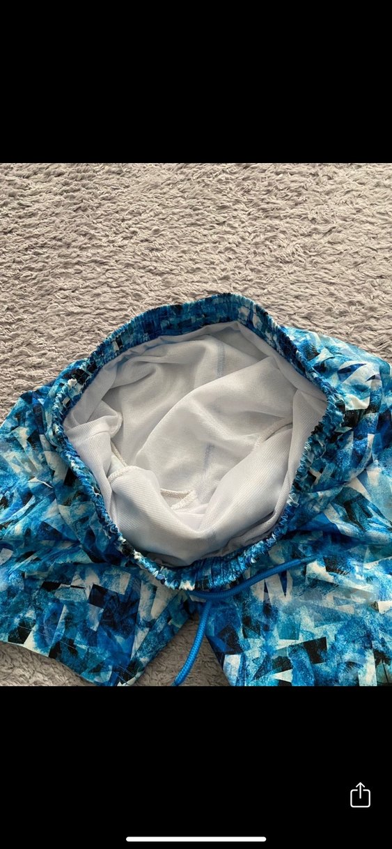 Erkek Mavi Batik Desenli Kemerli Mini Şort - Görsel 2