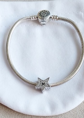 Beden gri Renk ASİMETRİK YILDIZ CHARM