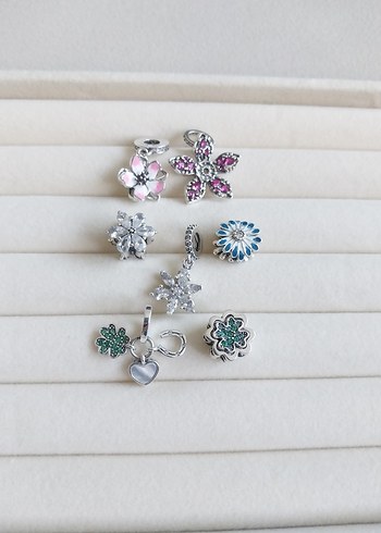 PANDORA ÇİÇEK CHARM ÇEŞİTLERİ