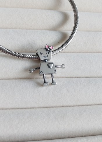 Bella Bot Charm - Görsel 2