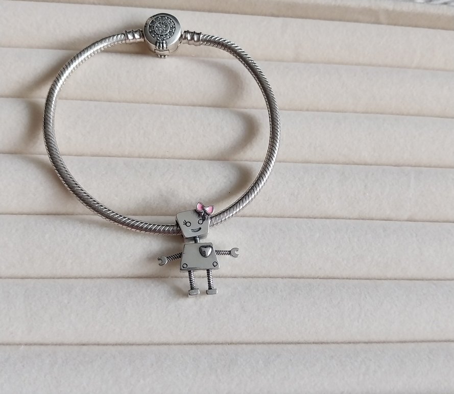 Bella Bot Charm - Görsel 4