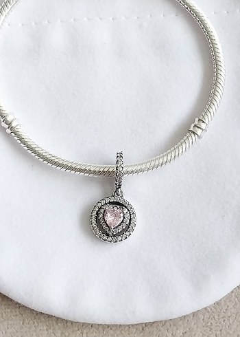 IŞILTILI ÇİFT HALE KALPLİ SALLANTILI CHARM - Görsel 4