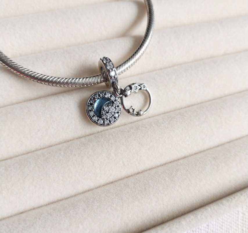 MAVİ GECE GÖKYÜZÜ HİLAL VE YILDIZLAR SALLANTILI CHARM - Görsel 2