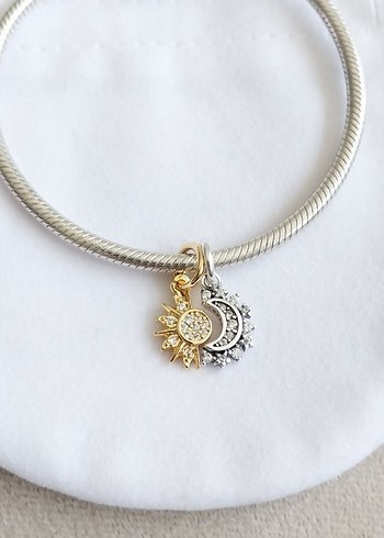 Ayrılabilir Güneş ve Ay Sallantılı Charm - Görsel 4