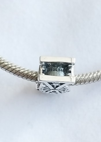 RENKLİ DÖNME DOLAP CHARM - Görsel 4