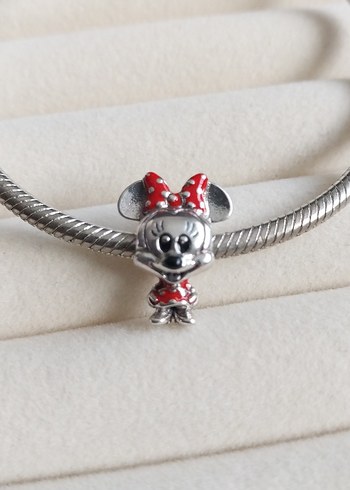 DİSNEY MİNNİE MOUSE CHARM - Görsel 3