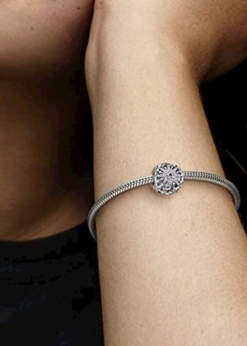 KAR TANESİ CHARM - Görsel 2