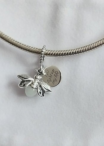 Karanlıkta Parlayan Ateşböceği Sallantılı Charm - Görsel 2