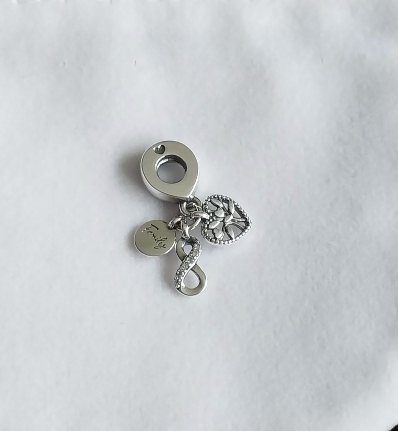 Sonsuz Aile Sevgisi Üçlü Sallantılı Charm - Görsel 4