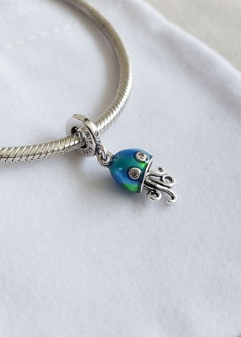 RENK DEĞİŞTİREN DENİZANASI SALLANTILI CHARM - Görsel 3