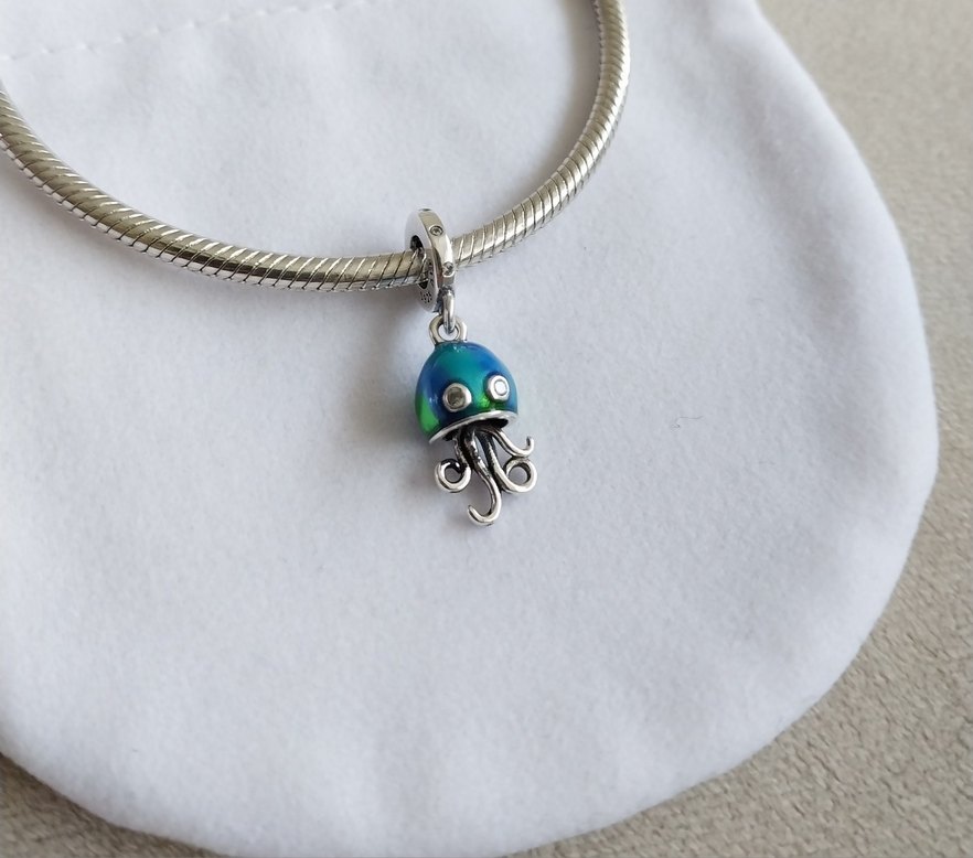 RENK DEĞİŞTİREN DENİZANASI SALLANTILI CHARM - Görsel 2