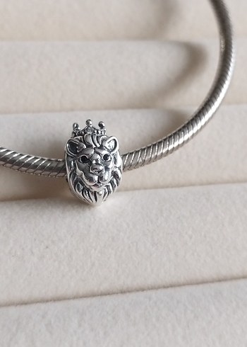 KRALİYET ASLANI CHARM - Görsel 4
