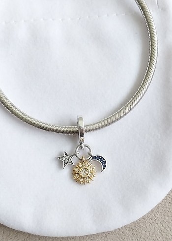 Gökyüzü Üçlü Sallantılı Charm - Görsel 4