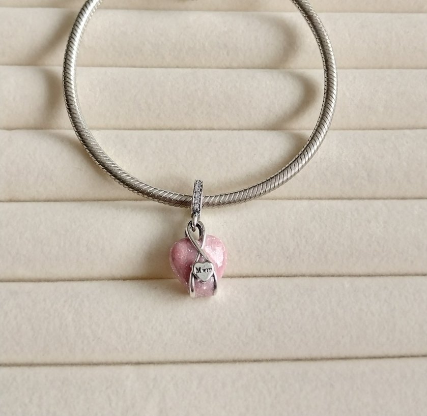 ANNE IŞILTILI KALP SALLANTILI CHARM - Görsel 4