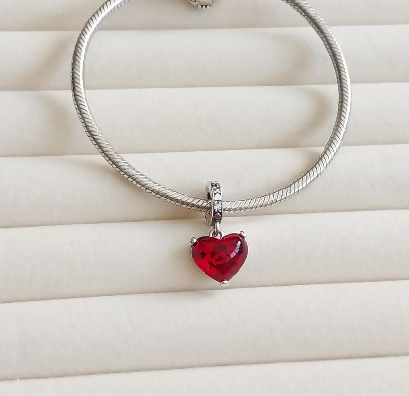 DİSNEY MİCKEY &MİNNİE MOUSE ÖPÜCÜK SALLANTILI CHARM - Görsel 2