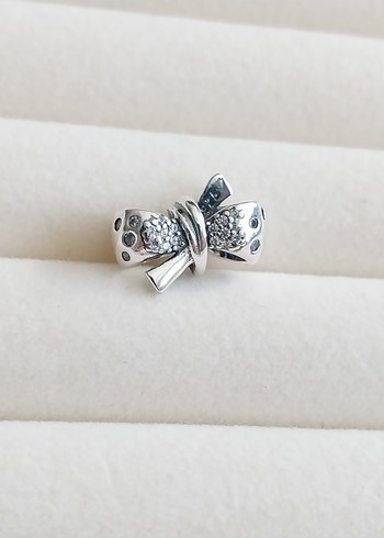 IŞILTILI FİYONK CHARM - Görsel 4