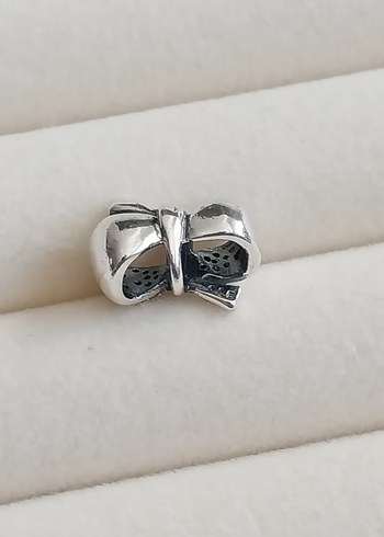 IŞILTILI FİYONK CHARM - Görsel 3