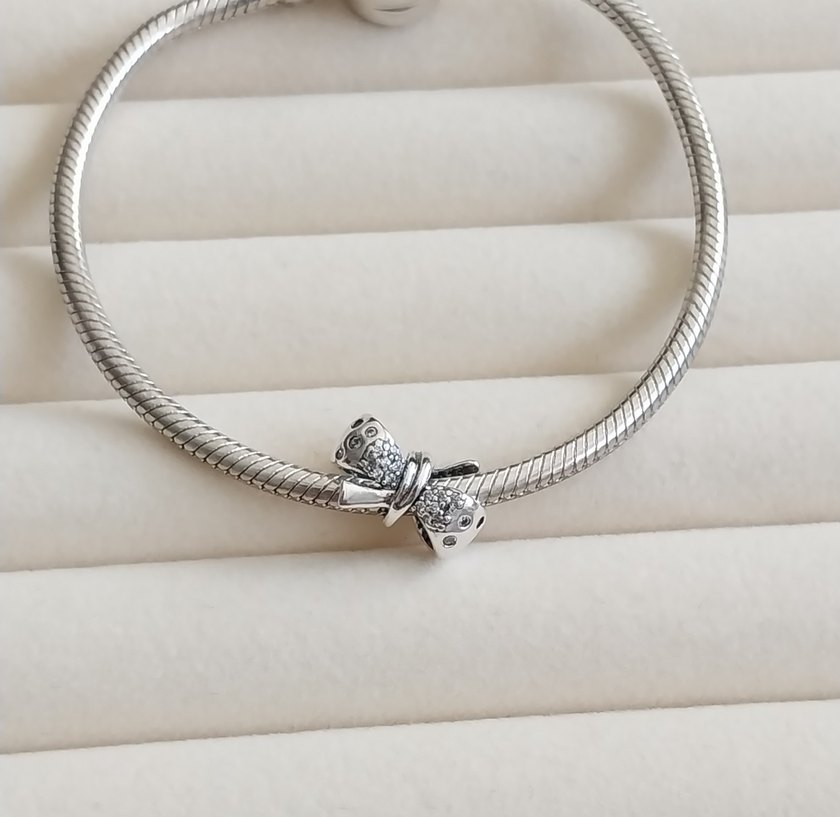 IŞILTILI FİYONK CHARM - Görsel 2