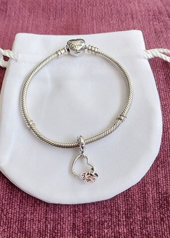 Vurgulu Kalpler Sallantılı Charm - Görsel 6