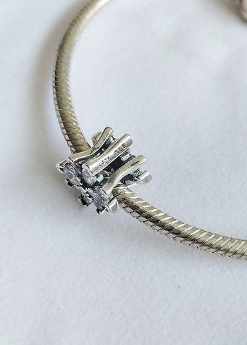 Işıltılı Kuzey Yıldızı Charm - Görsel 3