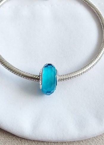 Beden MAVİ YÖNLÜ CAM MURANO CHARM