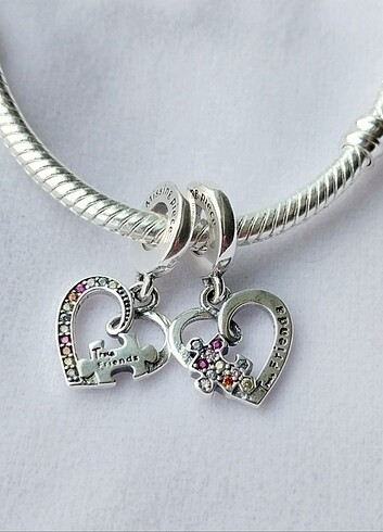 FRİENDS CHARM 