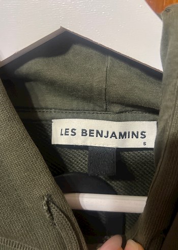Les Benjamins Haki takım - Görsel 2