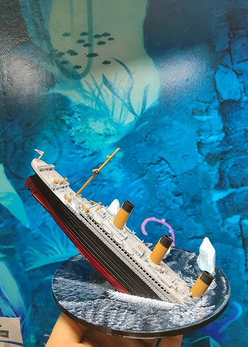 Titanic Batış dioraması - Görsel 5