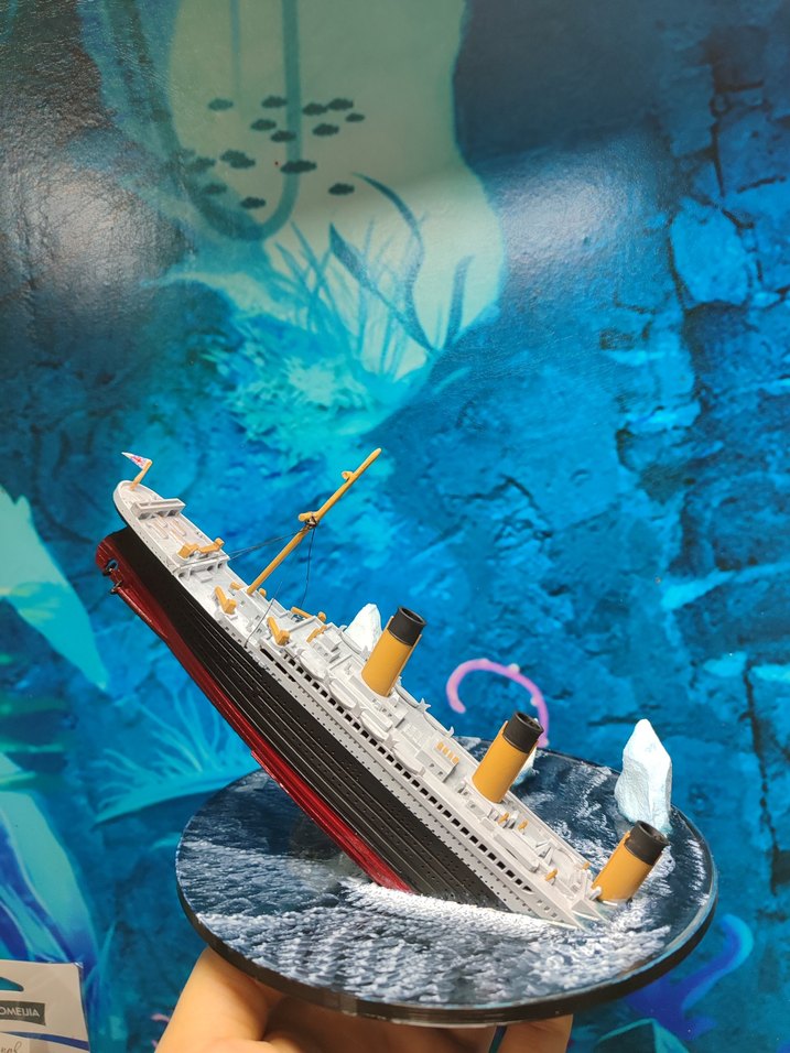 Titanic Batış dioraması - Görsel 5