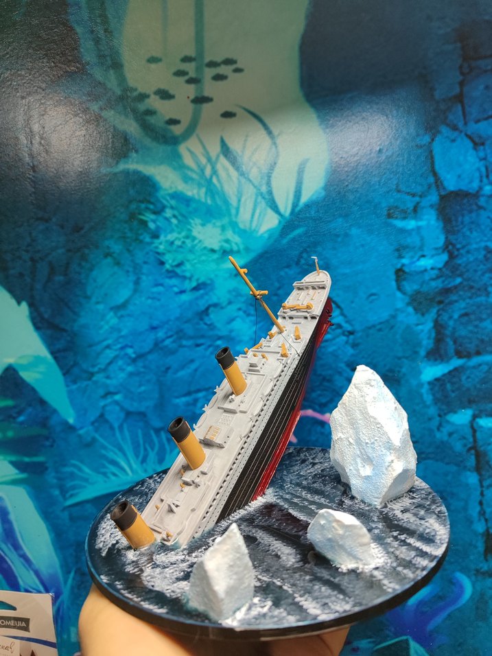 Titanic Batış dioraması - Görsel 3