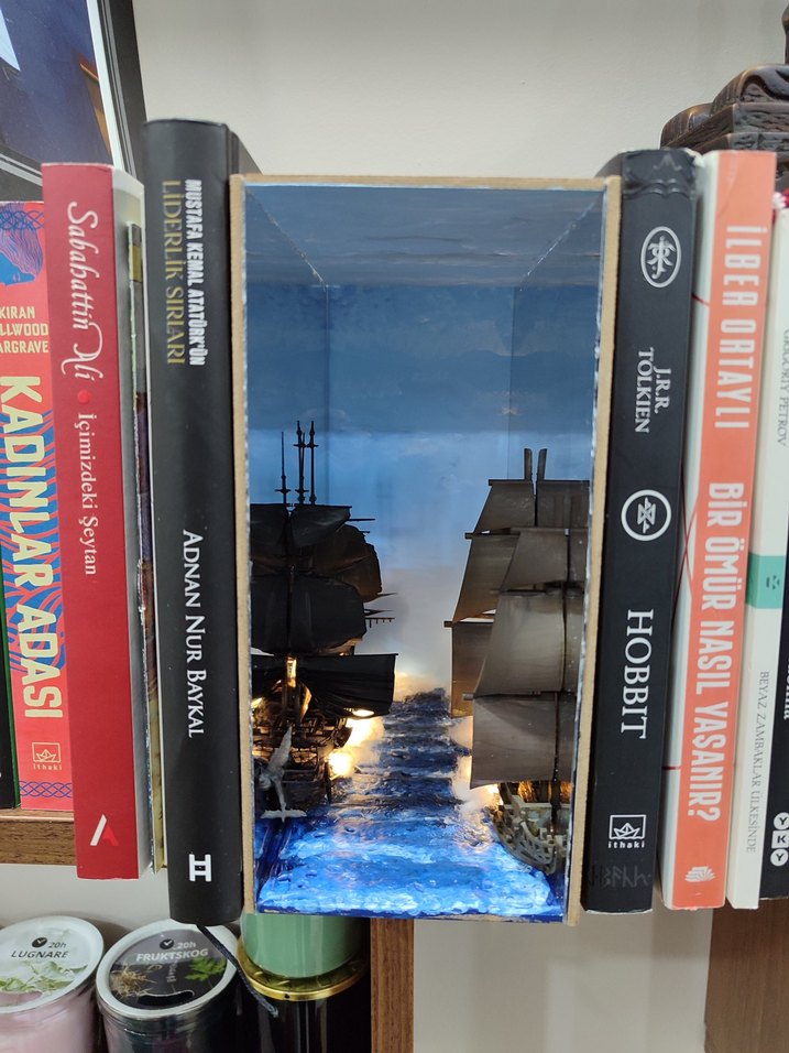 Booknook Kara İnci Savaş dioraması - Görsel 5