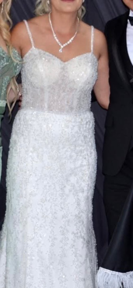 Beyaz Bohem V Yaka Uzun Denizkızı Gelinlik - Görsel 2