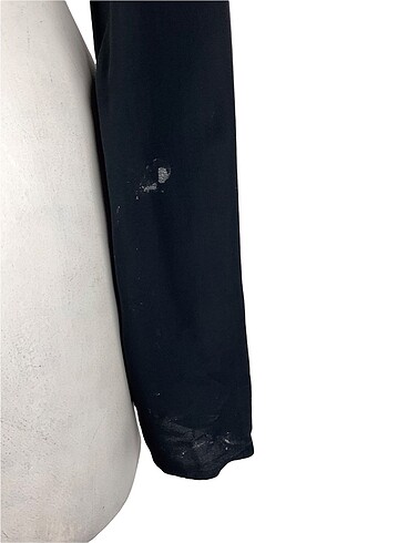 38 Beden siyah Renk Sırt detaylı bluz