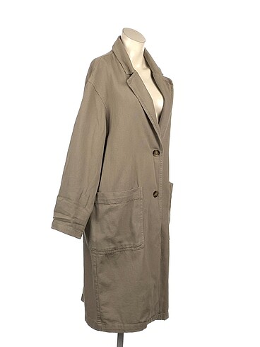 Pull and Bear Pull and Bear Trenchcoat %70 İndirimli.
