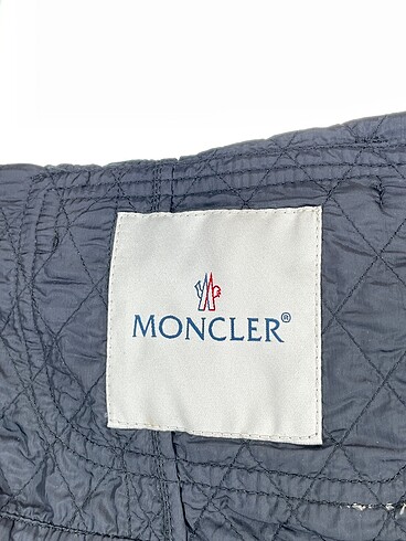 m Beden çeşitli Renk Moncler Mont %70 İndirimli.