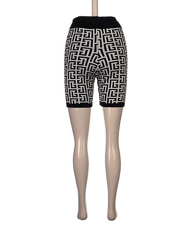 s Beden Balmain Mini Şort %70 İndirimli.