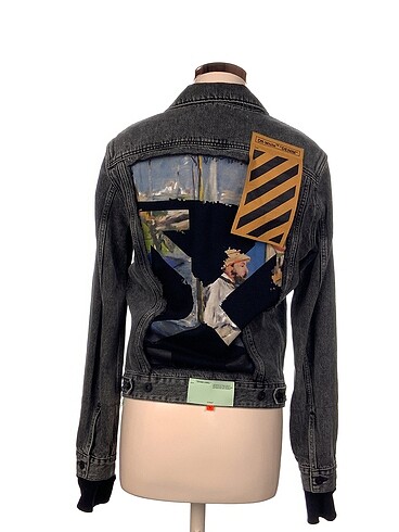 m Beden Off-White Kot Ceket %70 İndirimli.