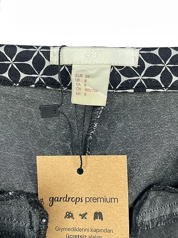 38 Beden çeşitli Renk H&M Düz Kesim %70 İndirimli.