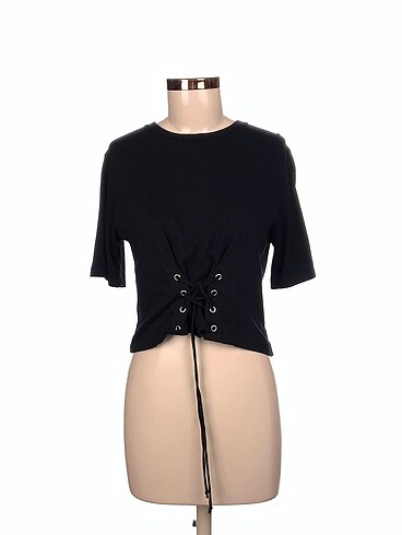 Zara T-shirt %70 İndirimli.