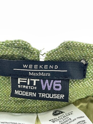 40 Beden yeşil Renk Max Mara Düz Kesim %70 İndirimli.