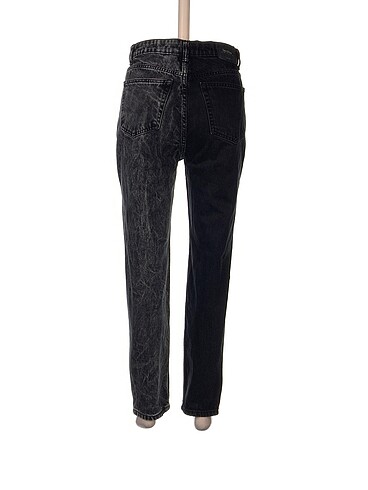 36 Beden Bershka Jean / Kot %70 İndirimli.