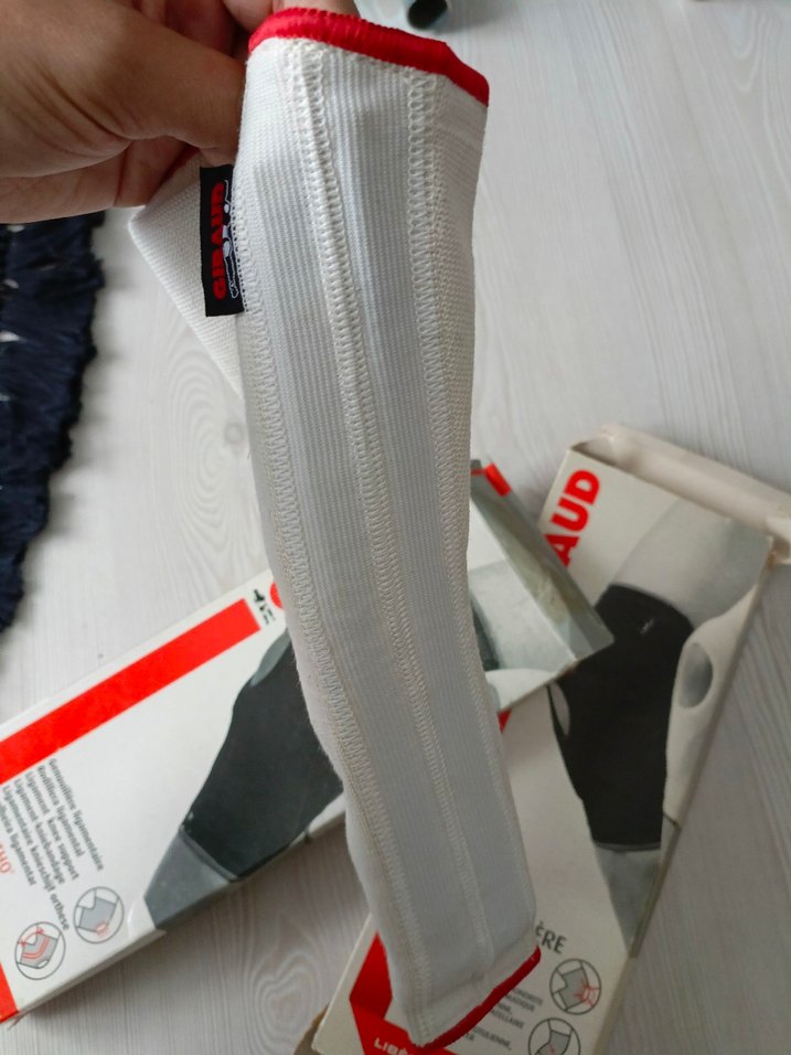 Gibaud Siyah Elastik Motosiklet Diz Koruyucu - Görsel 4